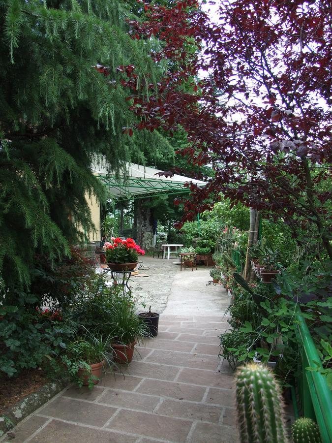 Hotel Villa Patrizia กูติญาโน ภายนอก รูปภาพ