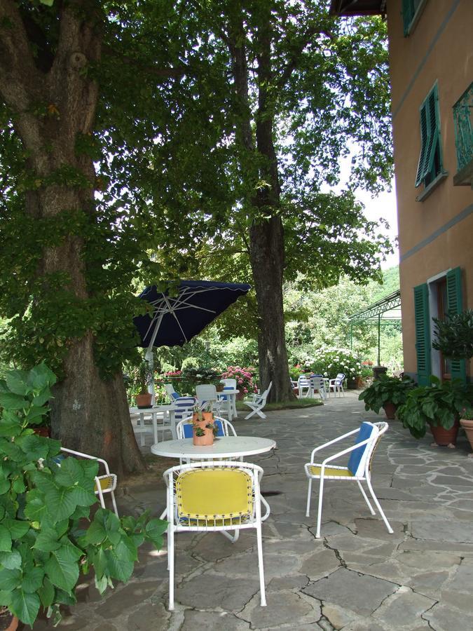 Hotel Villa Patrizia กูติญาโน ภายนอก รูปภาพ